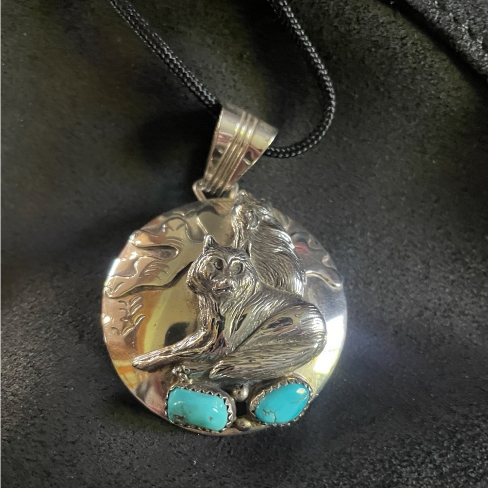 Native American Sterling Silver Bear & Wolf Pendant Turquoise Running Bear RB